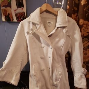 White 3/4 sleeve peacoat
